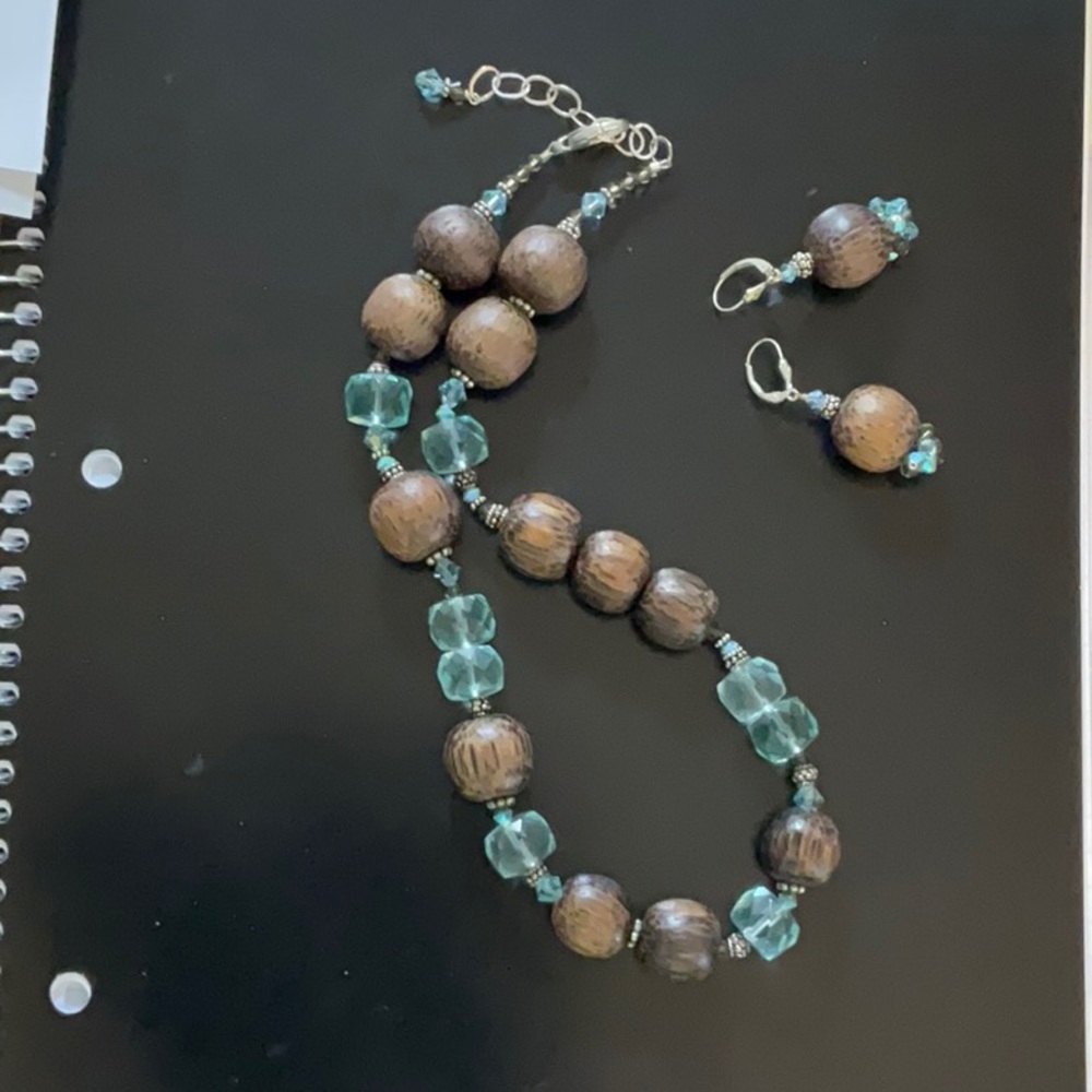 Wooden bead and blue crystal 20” necklace with earrings